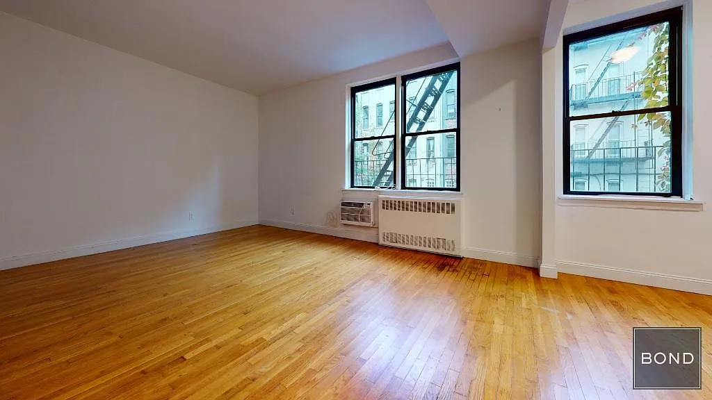 312 East 90th Street — Photo 1