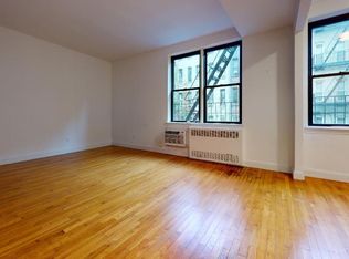 312 E 90th St APT 5C, New York, NY 10128