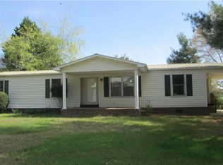 93 Jeff Ave, Lexington, NC 27295