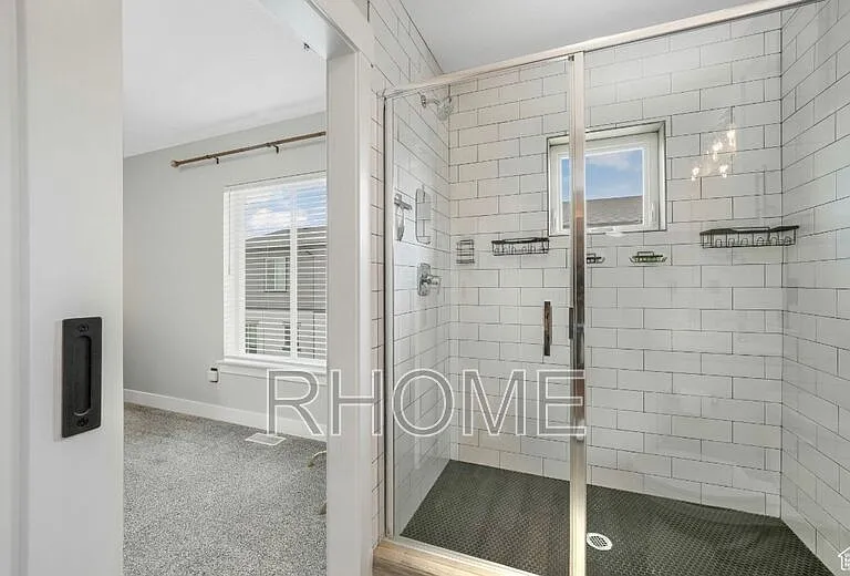 4109 S 300 E — Photo 15