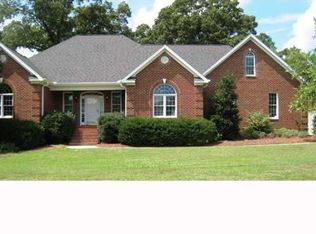 5708 Carriage Park Ct, Fuquay Varina, NC 27526