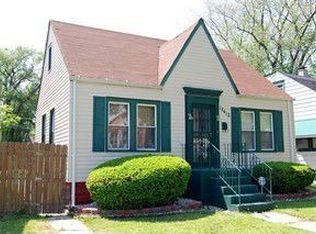12412 S Carpenter St, Calumet Park, IL 60827