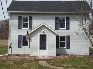 10261 Kent Ave NE, Hartville, OH 44632