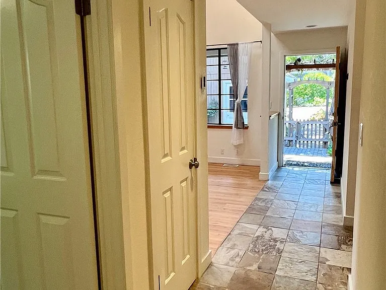 1530 Emerson Rd — Photo 20
