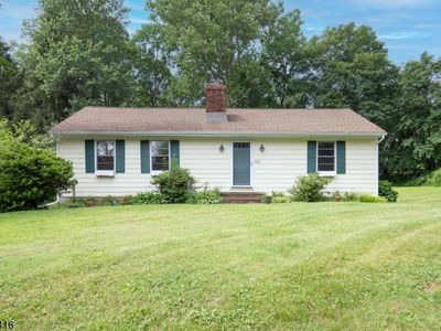 17 Joliet St, Oldwick, NJ, 08858