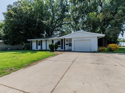 698 Downey Dr, Princeton, IL, 61356