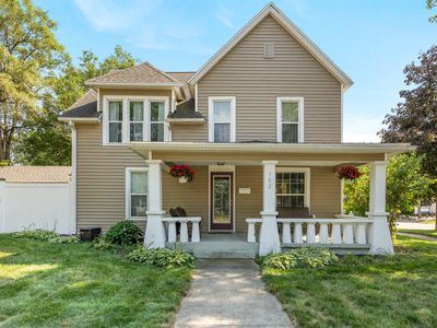 702 Graceland St NE, Grand Rapids, MI, 49505