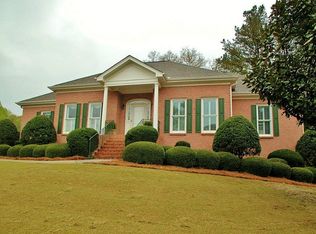 401 Magnolia Ct, Loganville, GA