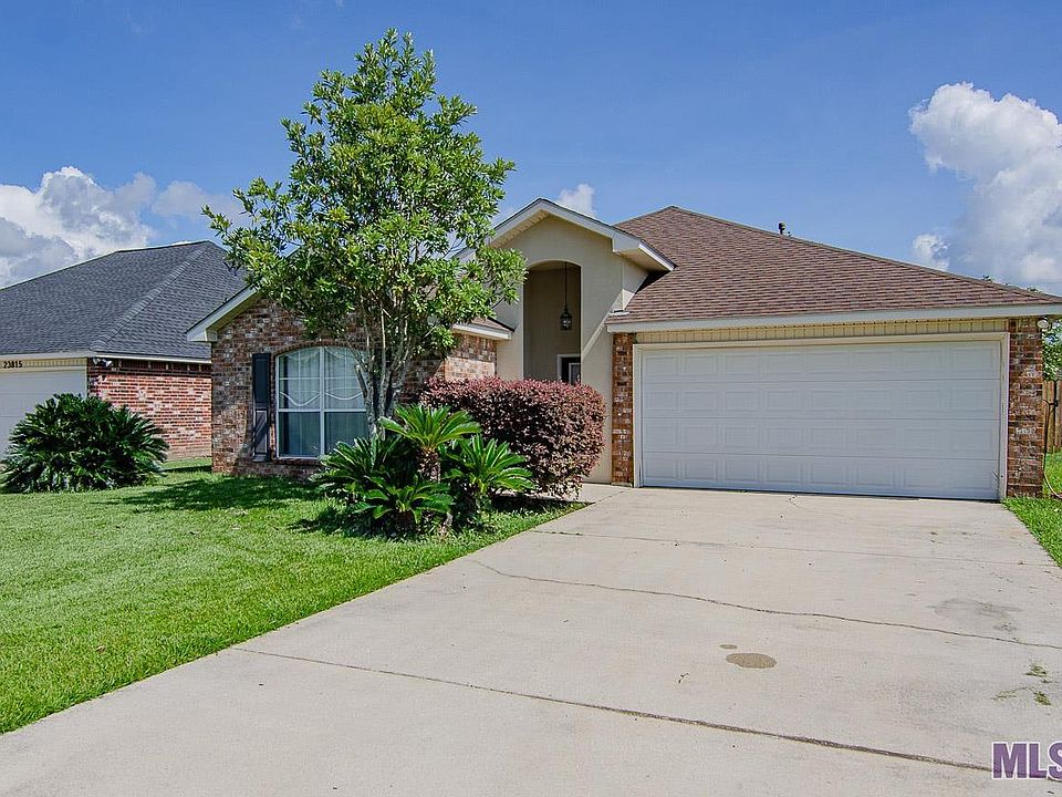 1st image of 23819 Southpoint Dr