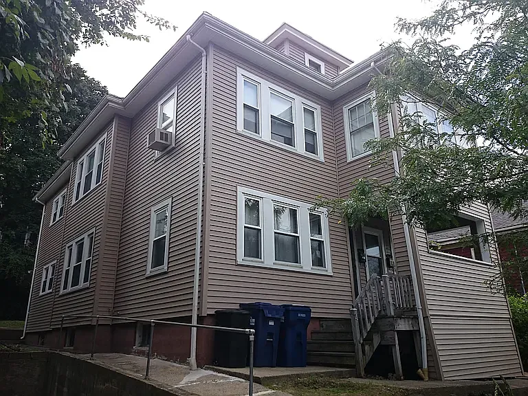 3 bed, 1200 sqft, $2,800 — Photo 3