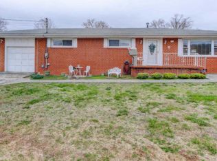 215 Pansy Hill Rd, Harriman, TN 37748