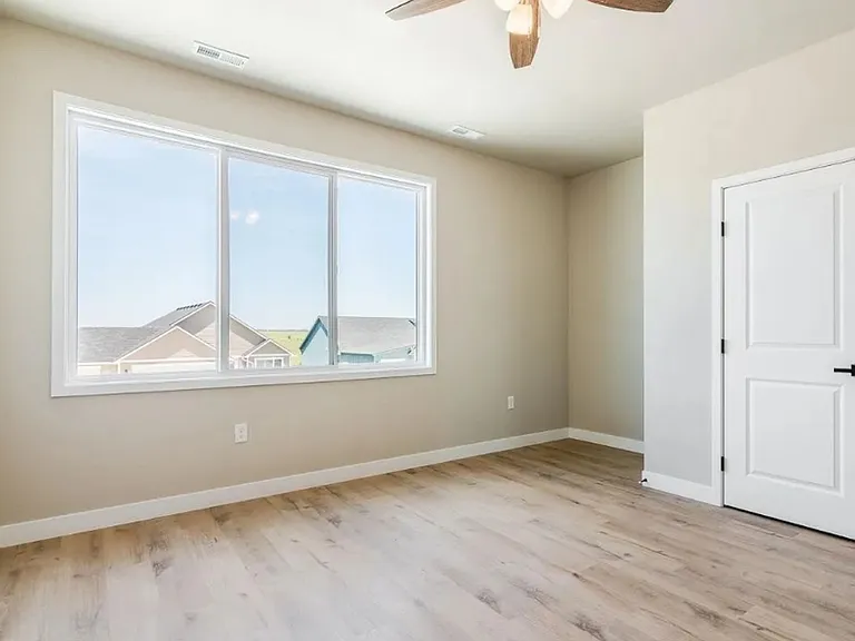 5803 Goheen Dr — Photo 5