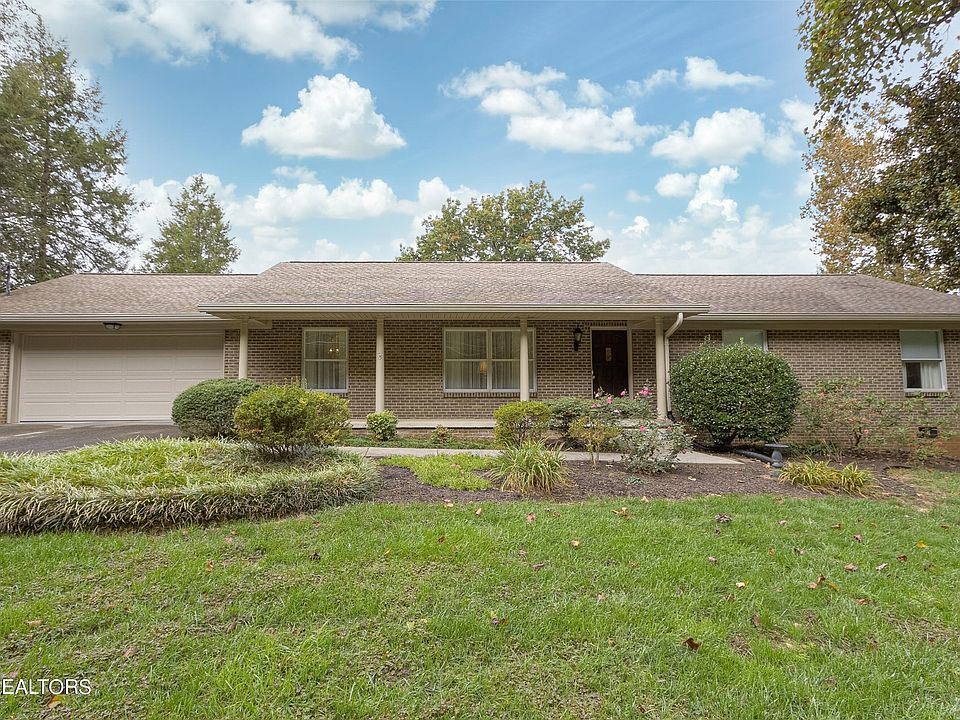 1st image of 1605 Verdi Ln
