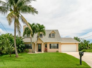 380 Spoonbill Ln, Melbourne Beach, FL 32951