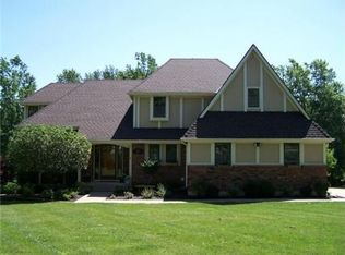 3111 S Bradford Ln, Blue Springs, MO 64015