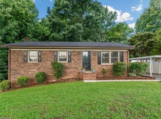 551 Pipers Gap Rd, Mount Airy, NC 27030