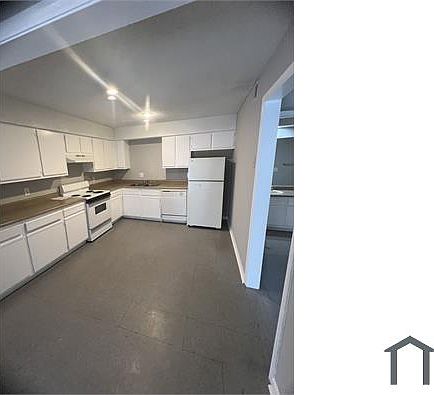 3rd image of 9715 E 35th Ter S APT B5