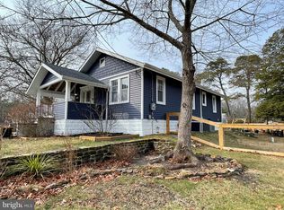 353 S Knight Ave, Egg Harbor City, NJ 08215