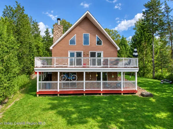 1467 Sleepy Hollow Road, Coxsackie, NY 12051