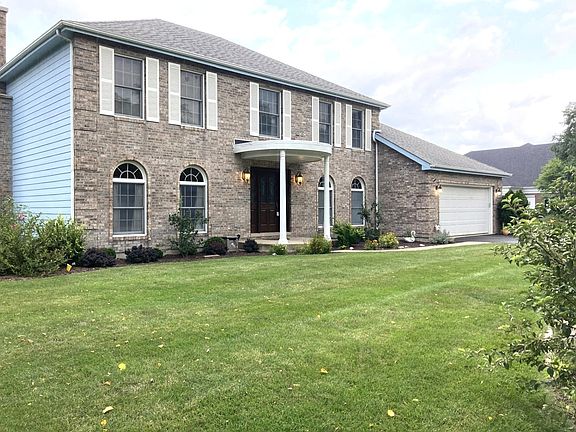 2nd image of 502 Surrey Woods Dr