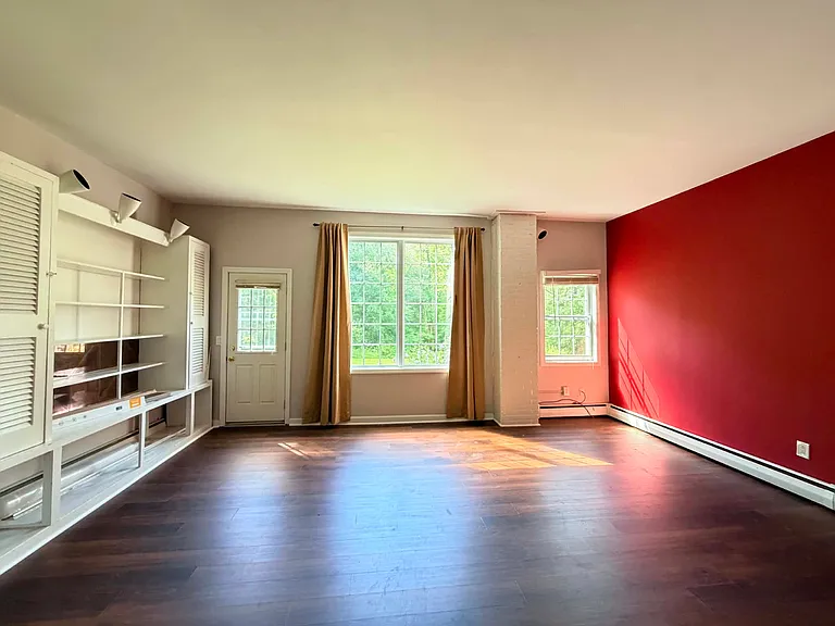 183 Sugar St #1 — Photo 2