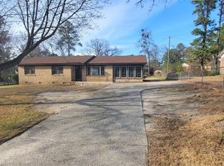 7648 Fletcher Ave, Fayetteville, NC 28303