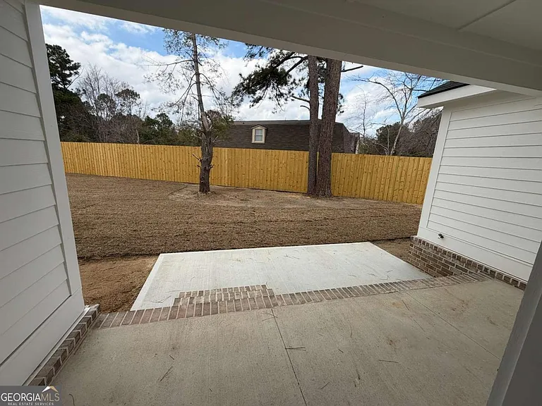 109 Longpoint Dr #A — Photo 22