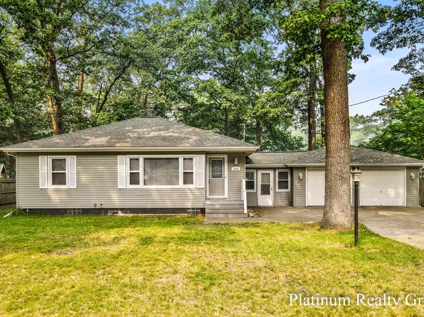 1519 Hansen St, Muskegon, MI 49445