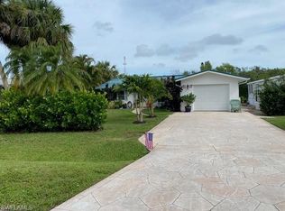 172 Riverwood Rd, Naples, FL 34114