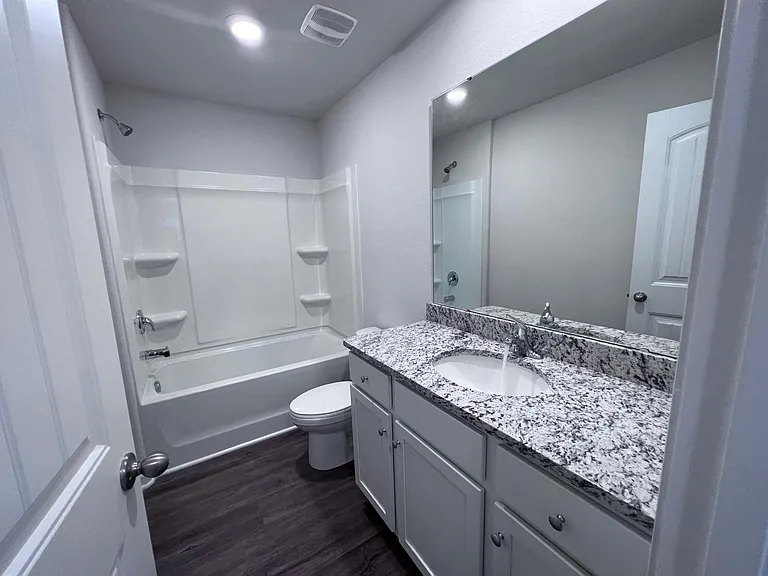 9245 Creedmore Hills Dr — Photo 18