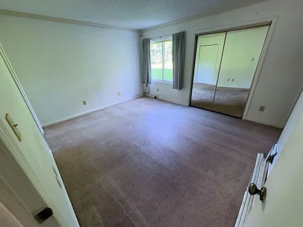 111 Pacific Dr