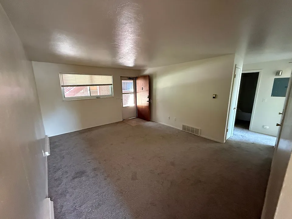 225 Terry St