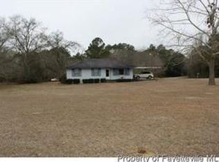 4746 Chicken Foot Rd, Saint Pauls, NC 28384