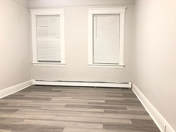 3rd image of 234 Jewett Ave #16E