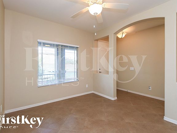 2nd image of 625 W Mangrove Rd