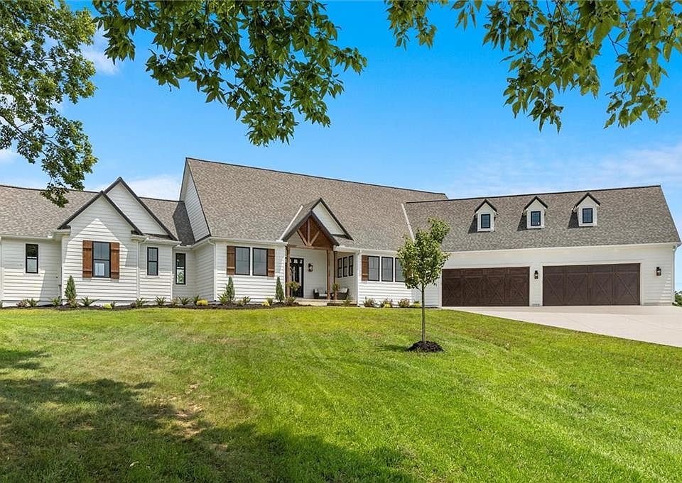 15768 Lexi Ln, Bonner Springs, KS 66012 Zillow