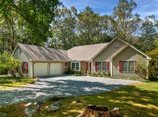 49 Old Mill Rd, Chester, NJ 07930