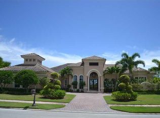 102 SE Rio Casarano, Port Saint Lucie, FL 34984