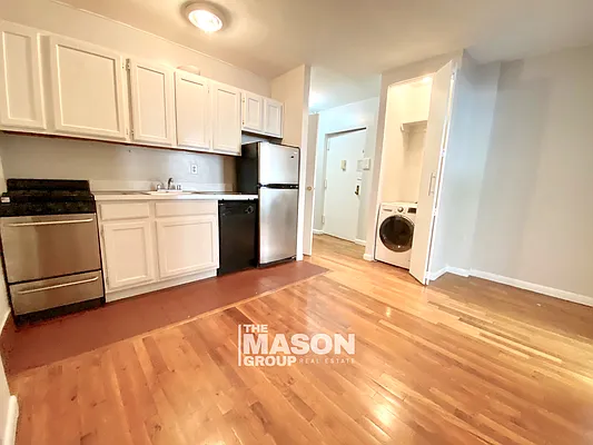 Rented by Mason Group LLC | media 16