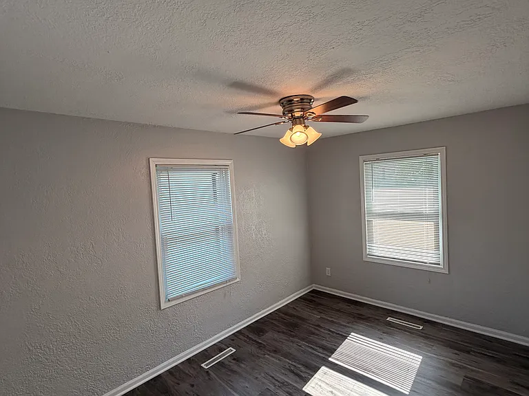 6633 McCook Ave — Photo 11