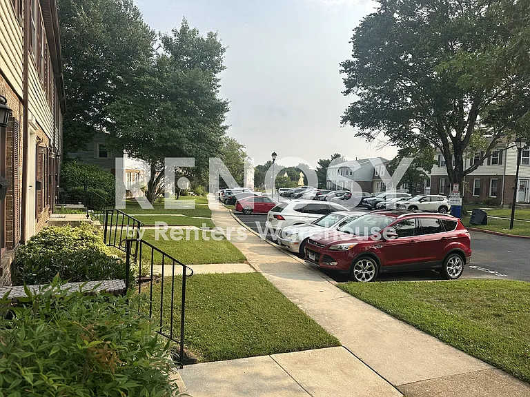 8535 Gradien Dr #15G — Photo 28