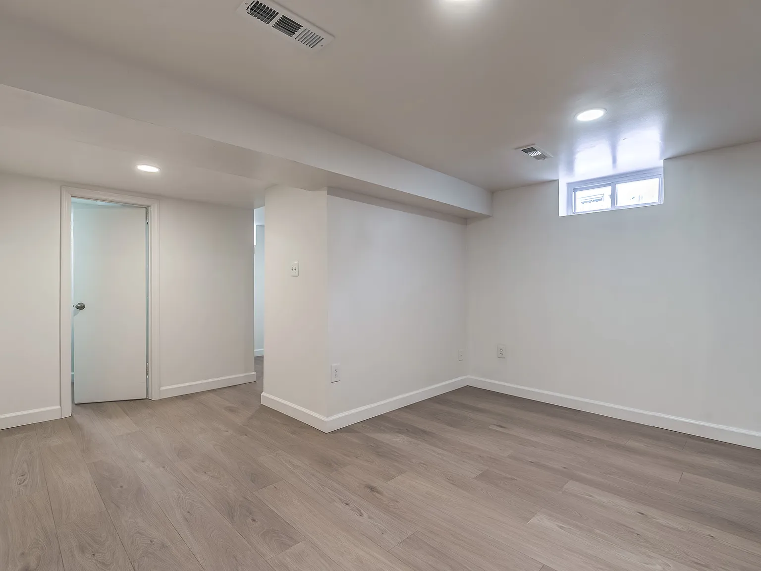 2 bed, 1224 sqft, $3,000 — Photo 4