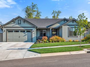 3975 Arizona Dr, Medford, OR