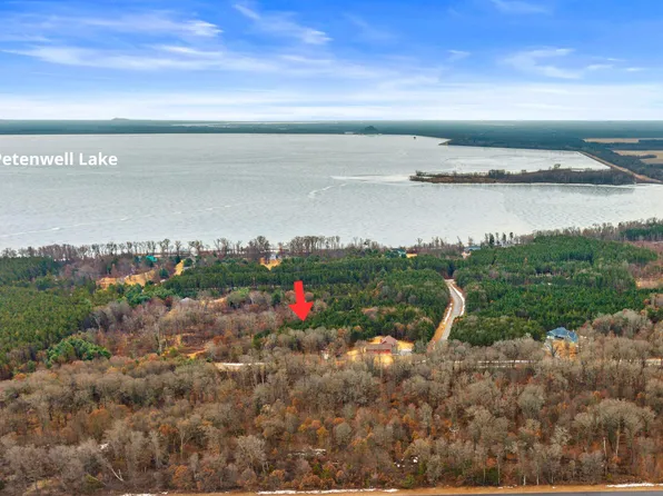 N13230 17th Ave, Necedah, WI 54646