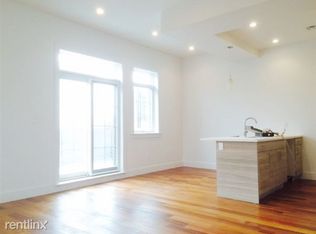 52 Franklin St, Brooklyn, NY 11222