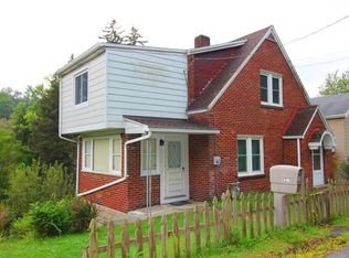 345 Brush Creek Rd, Irwin, PA 15642