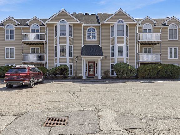 5th image of 1606 Carriage Ln #1606