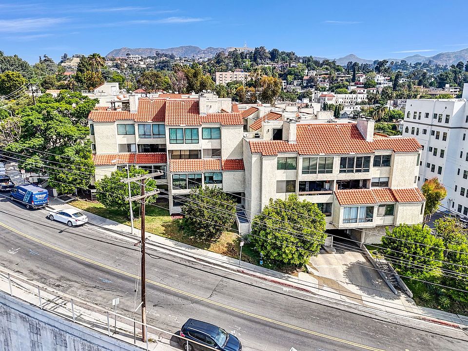 1st image of 1900 Vine St APT 212