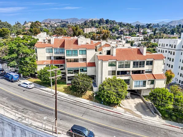 1900 Vine St APT 212, Los Angeles, CA 90068