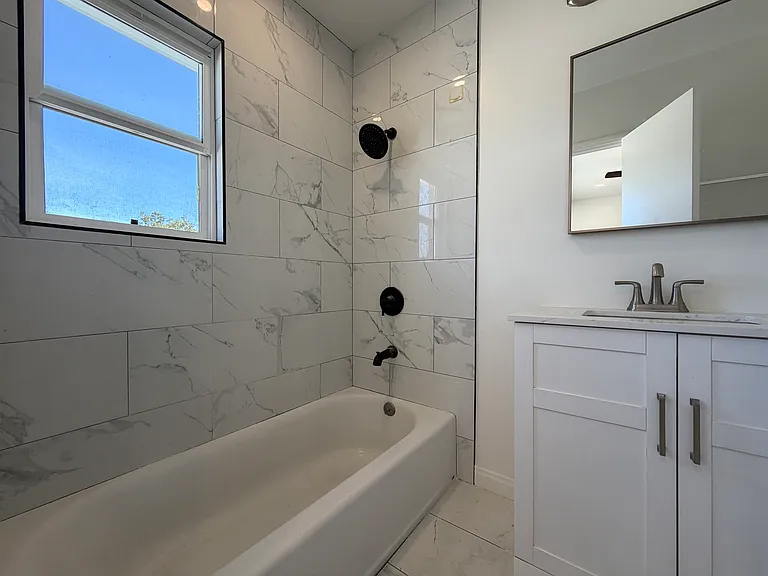 275 N Garfield Ave #10B — Photo 12